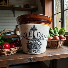 Maypole Dairy Company