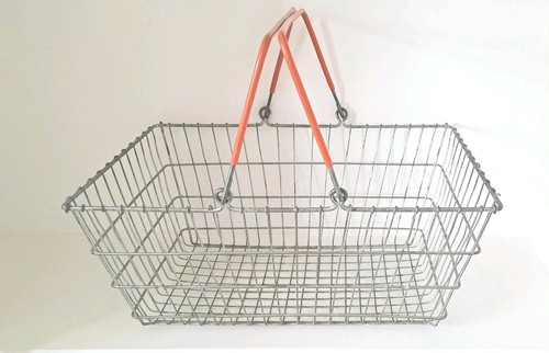 Vintage wire shopping basket - wire,
