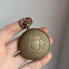 Vintage etched shield gold - etched,