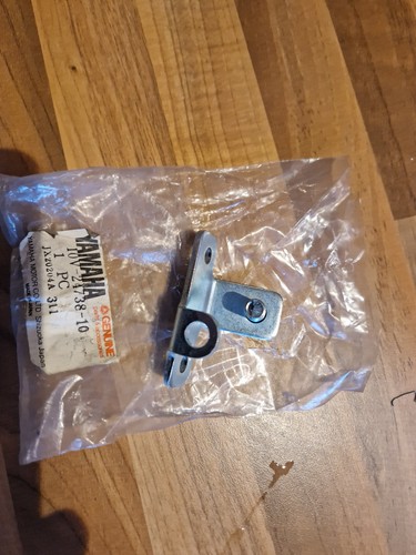 Yamaha dt125lc seat bracket - yamaha,