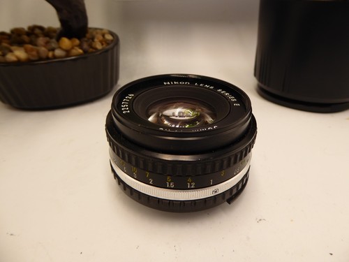 Nikon 50mm s - , e