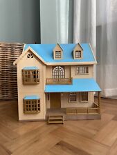 Sylvanian Families - Deluxe House On The Hill Oakwood Manor - Blue Roof 100%