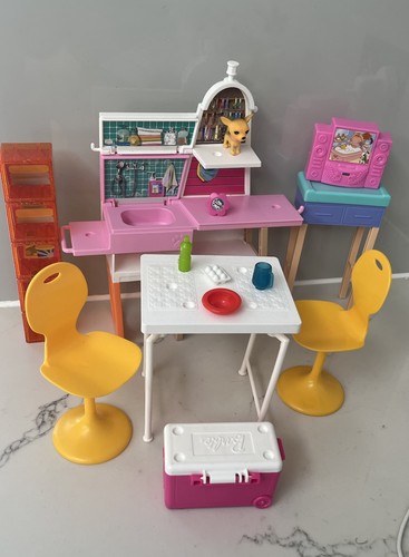 Barbie doll bundle furniture - ,