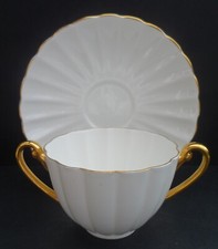 A beautiful Shelley Ludlow