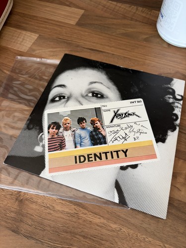 Ray spex identity - -,