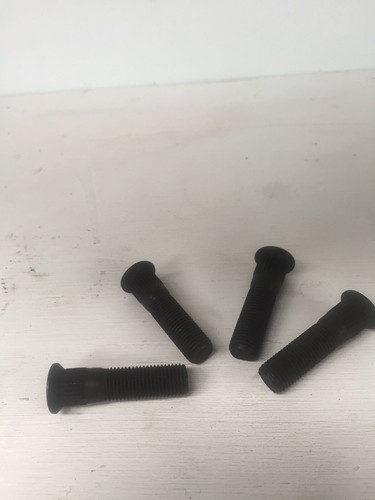 Reliant axle wheel studs - axle,