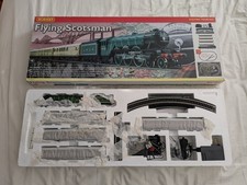 BNIB HORNBY 00 GAUGE R1039 FLYING SCOTSMAN ELECTRIC TRAIN SET