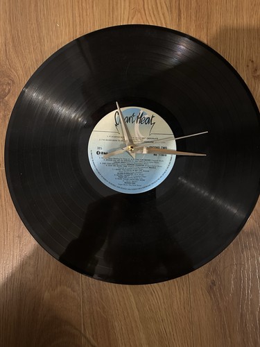 Vinyle record clock - vinyle,
