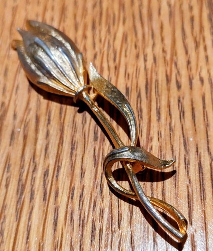 Vintage signed jewelcraft - signed,