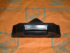Honda CB 450 750 Four K0 K1 K2 K3-K6 Rear Tank Mount Rubber New