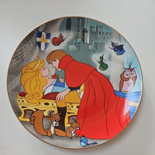 Disneys sleeping beauty - sleeping,