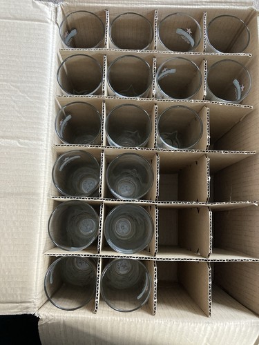 12x heineken pint glasses - glasses,