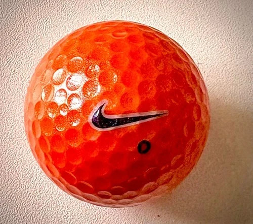One new nike orange tangarine - orange,