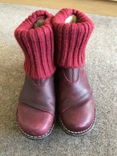 el naturalista red wool cuff