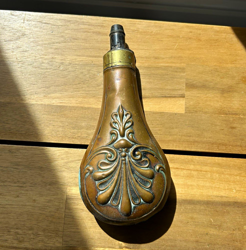Decorative metal gun - metal, powder
