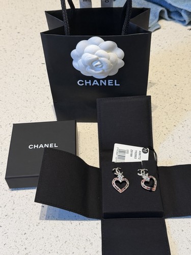 Chanel heart shape diamond - chanel,
