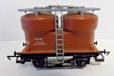 BROWN PRESTWIN SILO WAGON  OO GAUGE BY HORNBY