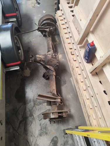 Ford rear axle - 8.8,