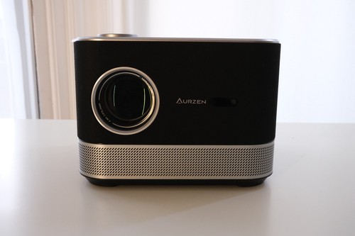 All one projector - all-ln-one, 4k