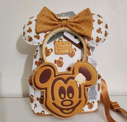 Disney loungefly mickey - disney,