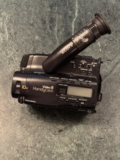 Sony Handycam CCD-TR305E Video 8 Video Camcorder