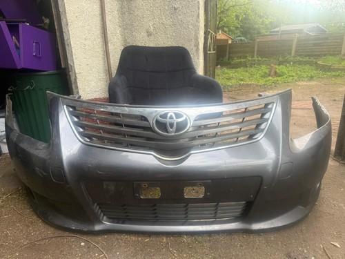 Toyota avensis front - toyota,