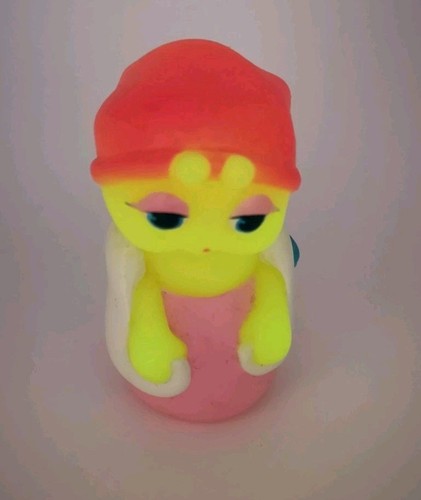Glo bashful bug - glo, friend