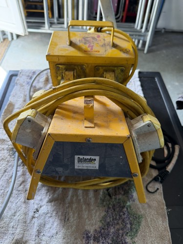 Way splitter 110 volt - splitter, amp