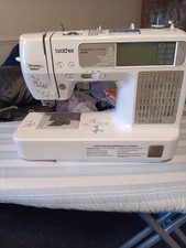 Brother SE425 Computerised Sewing And Embroidery Machine Full Set With No Box