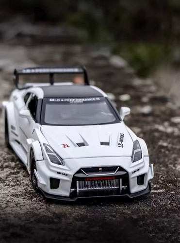 New nissan gtr - new,