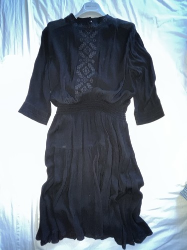 Sessun knee length black dress - knee,