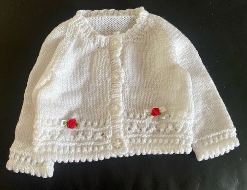 Hand knitted white shimmer - hand,