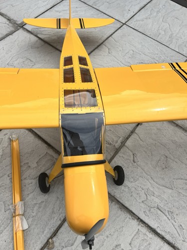 Piper cub scale model - cub, rc