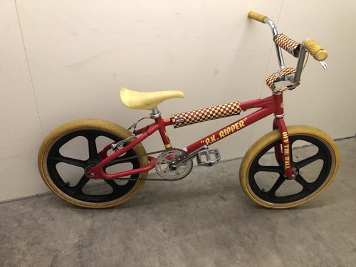 Old school racing bmx - school,