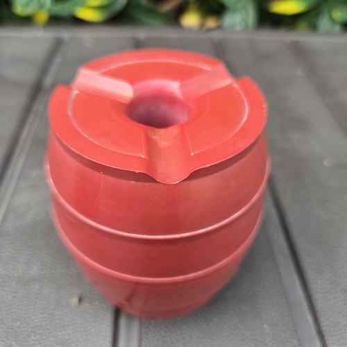 Rare vintage red bakelite - rare,