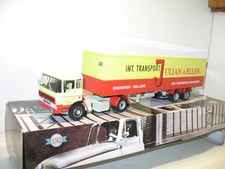 DAF 2600 Transport Julian Ellen, Exceptional Semi-Trailer Truck 1:43 Altaya
