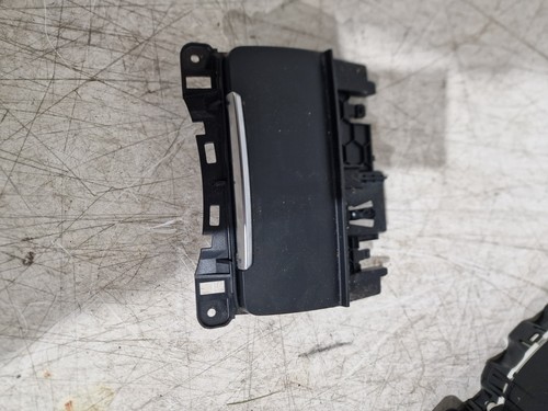 Audi centre console - b8.5,