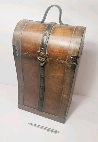 Vintage brown wooden - brown,