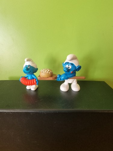 Vintage smurfs figures - ,