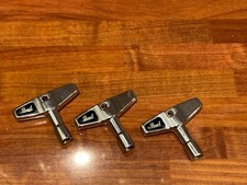 One Pearl Drum Key (3