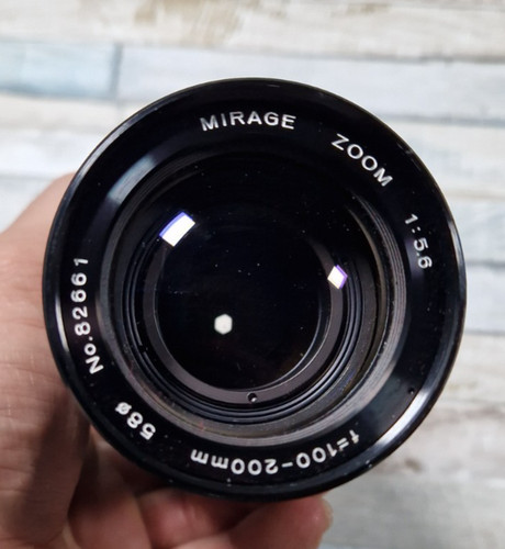 Mirage zoom 100 - 100-200mm, focal