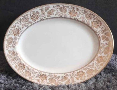 Wedgwood gold damask white - damask,
