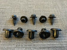 MERCEDES-BENZ ENGINE UNDER