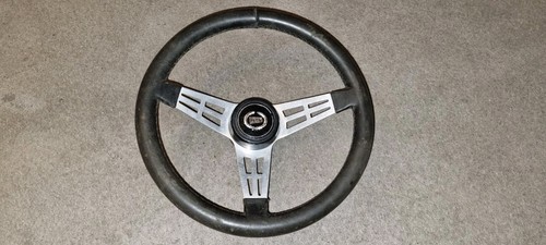 Les leston classic car - les,