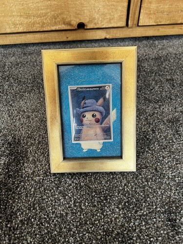 Pikachu with grey - with,