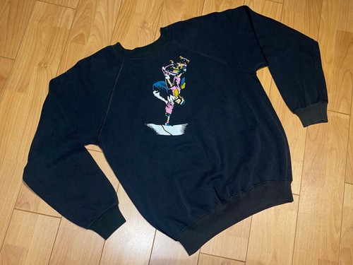Skateboard vtg 80s - skateboard, sweater