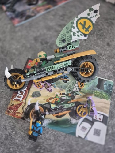 Lego ninjago lloyd - lloyd's, jungle