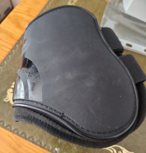 Horse fetlock boots - -, black