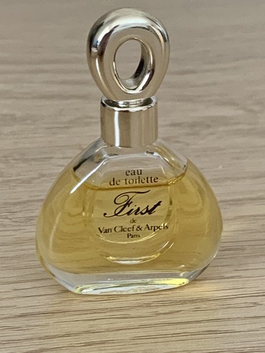 Van cleef arpels first - van,