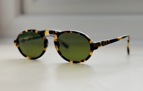 Vintage 1992 ray - ray-ban, round